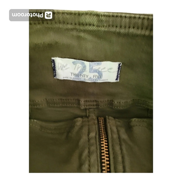 💕We the free army green zip up mini skirt - Picture 5 of 5